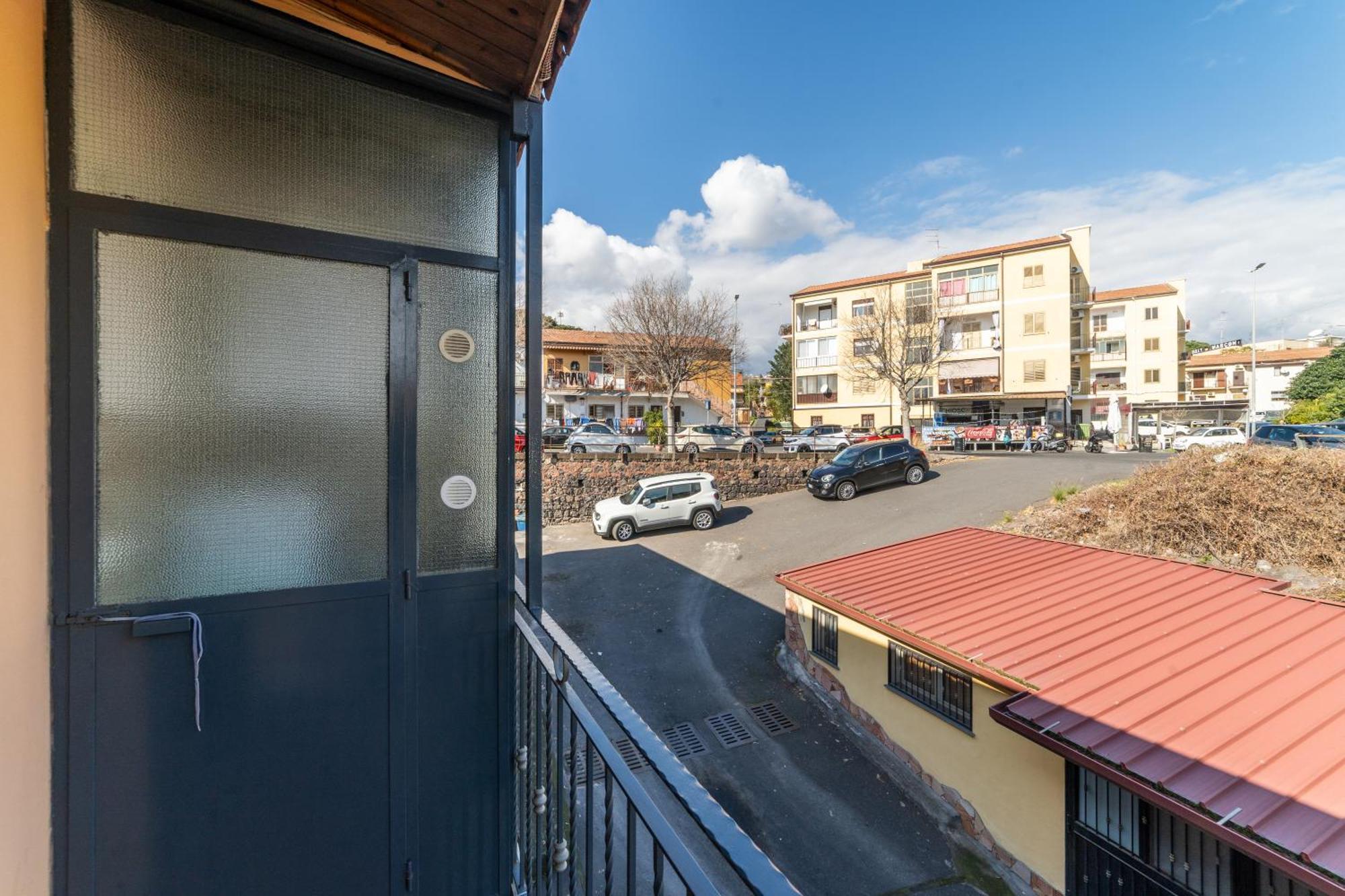 Casa La Scivola Apartment Катания Екстериор снимка